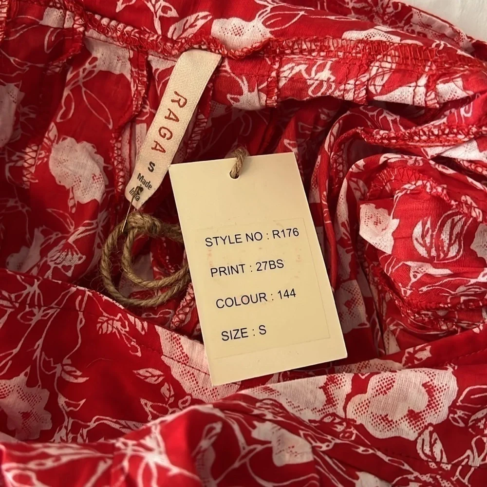 RAGA Anthropologie Floral Cotton Mini Skirt in Red & White Size Small NWT!